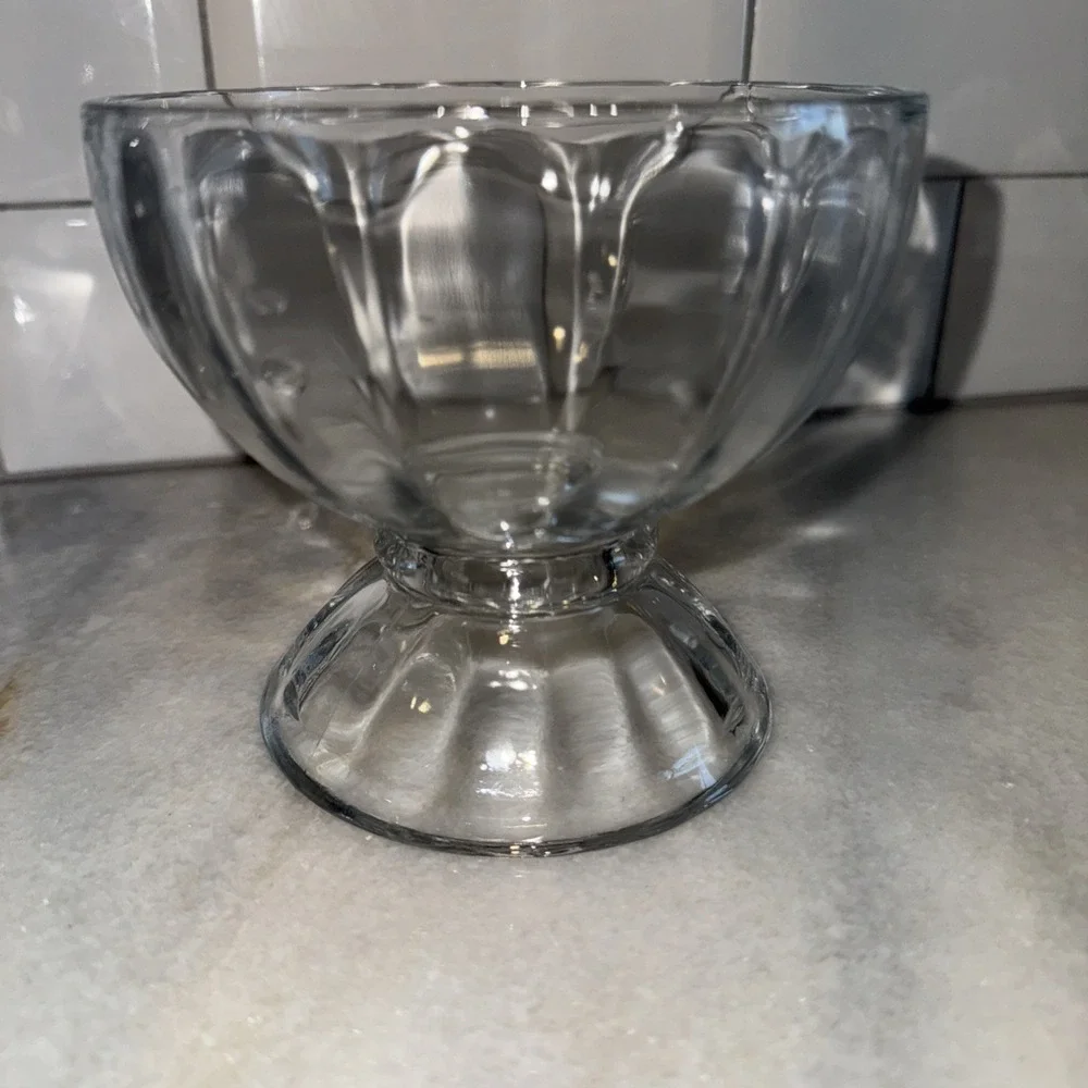 Libbey Glass Dessert‎ Bowls Fruit Ice Cream Pedestal Bowls Set Of 3 VTG GW008